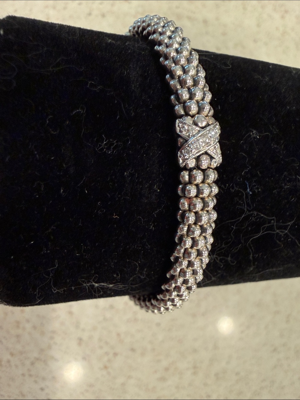 Lagos sterling silver and diamond caviar bracelet - Picture 5 of 6